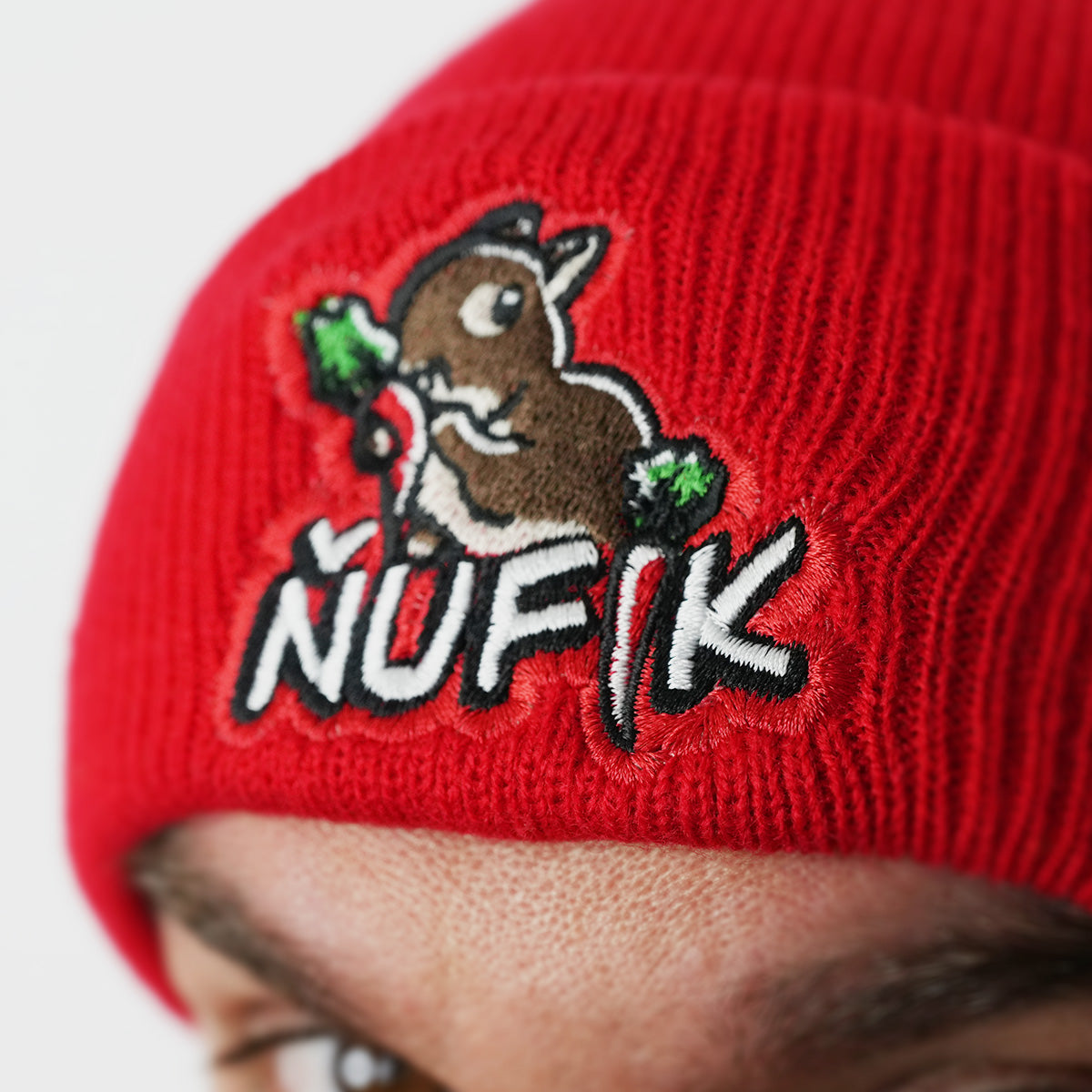 Zimní čepice Ňufík Red