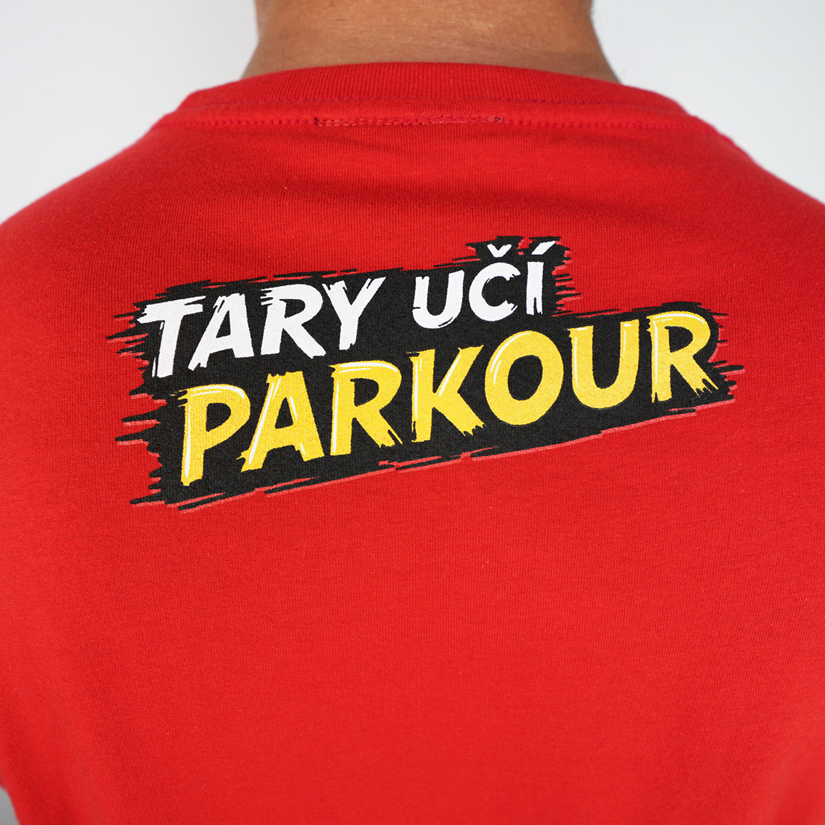 Tary Učí Parkour Red