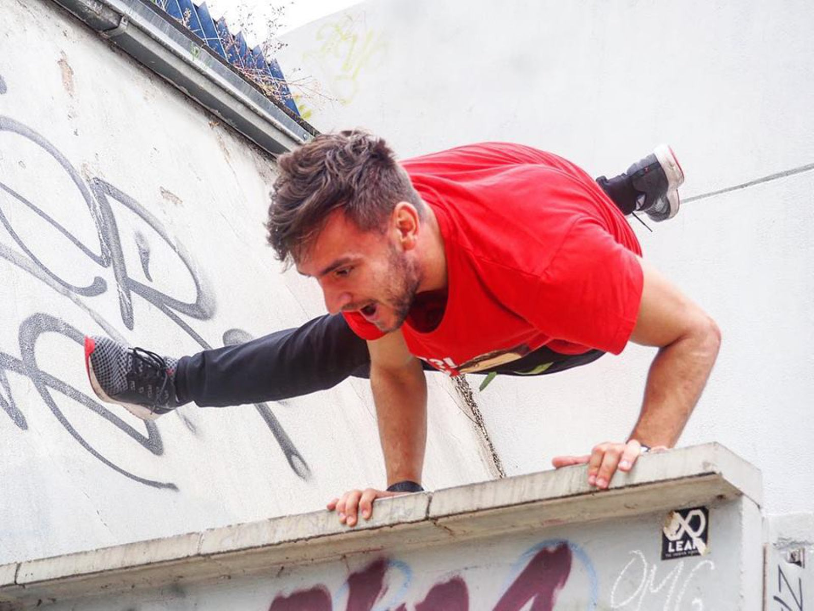 Jak začít s parkourem: kompletní průvodce pro začátečníky
