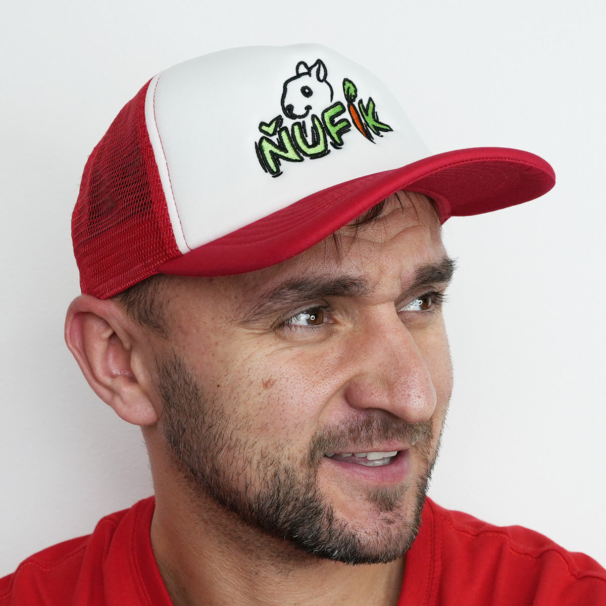 Kšiltovka Ňufík červená
