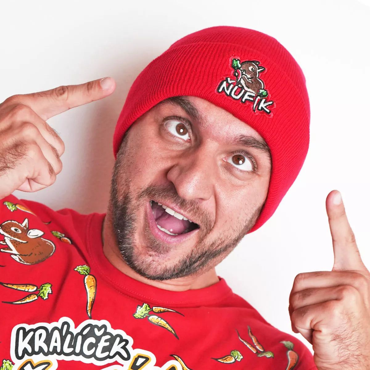 Zimní čepice Ňufík Red