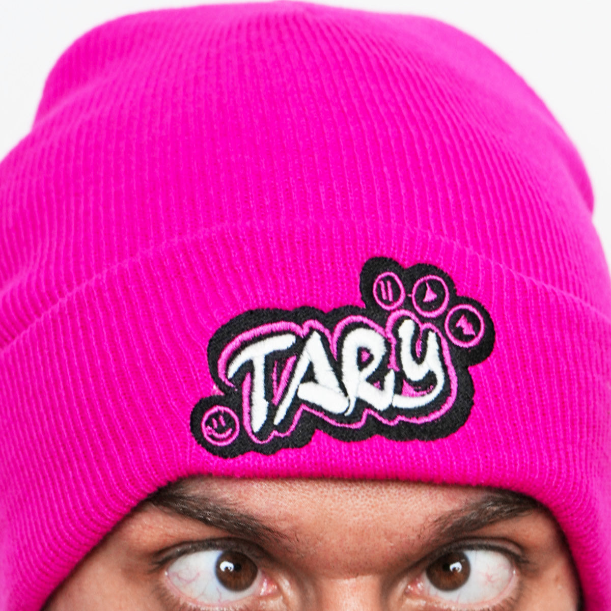 Zimní čepice Tary Jumping Pink