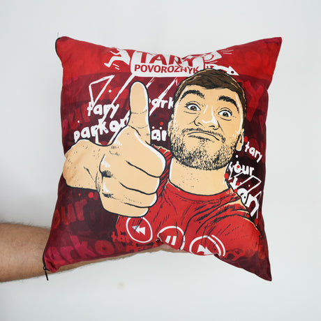 Polštář Tary Povoroznyk červený