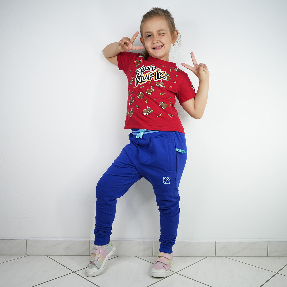 Tepláky Soul Královské, modrá výšivka