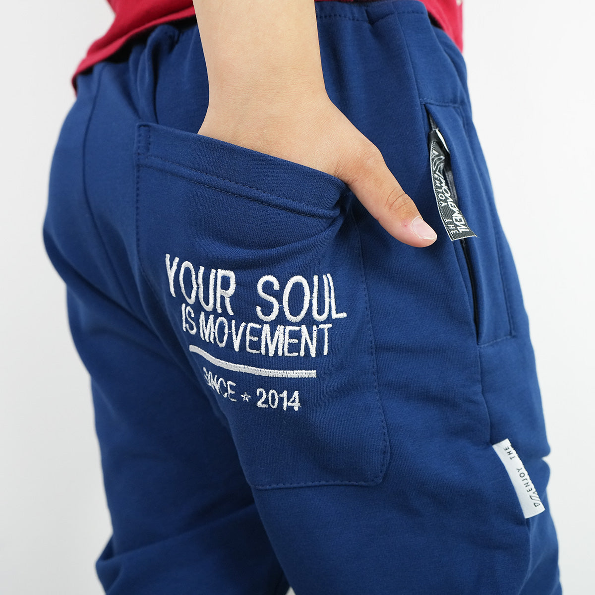 Tepláky Soul Námořní Modré, bílá výšivka